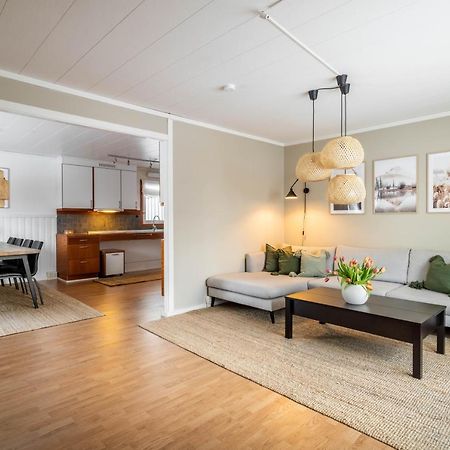 Spacious Villa Located In Beautiful High Coast Domsjo Eksteriør billede