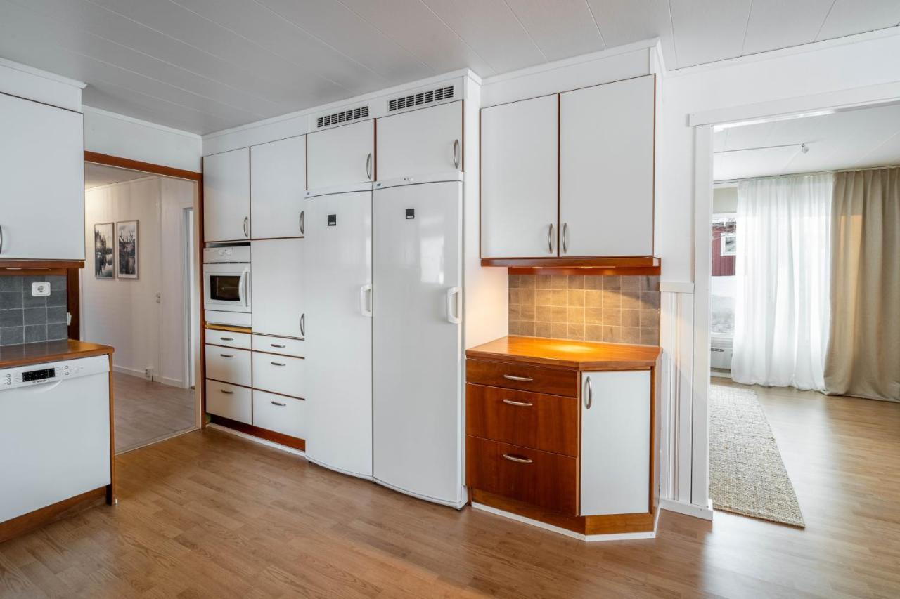 Spacious Villa Located In Beautiful High Coast Domsjo Eksteriør billede